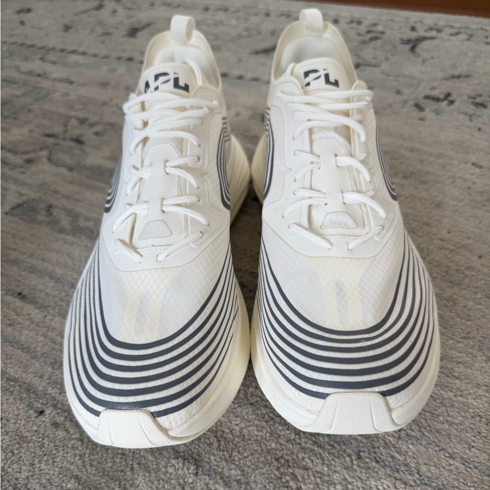 New APL Streamline Sneakers Mens Ivory Smoke Sz 13 - Picture 11 of 11